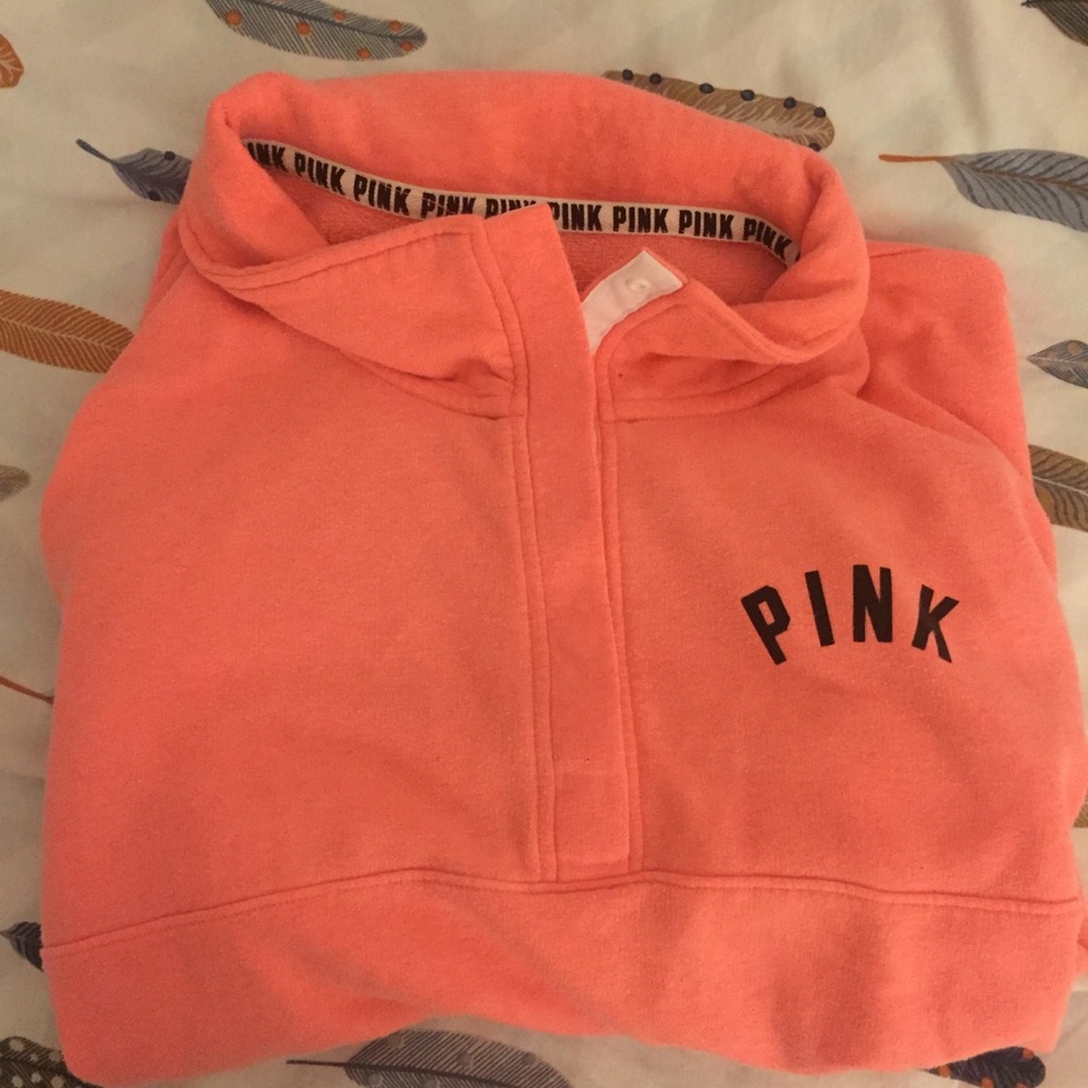 vs pink pullover
